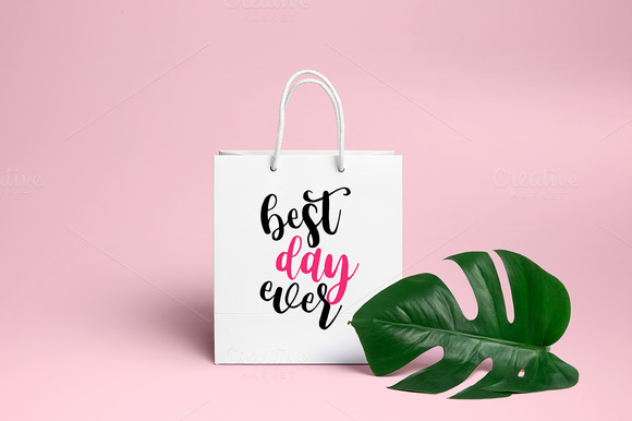 Sensation Script Font