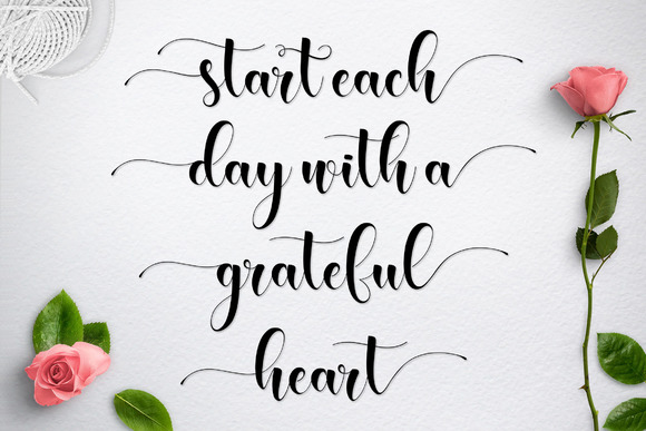 Shanhie Script Font