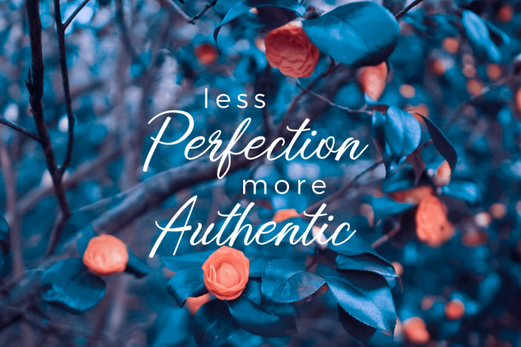 Little Ballerina Script Font