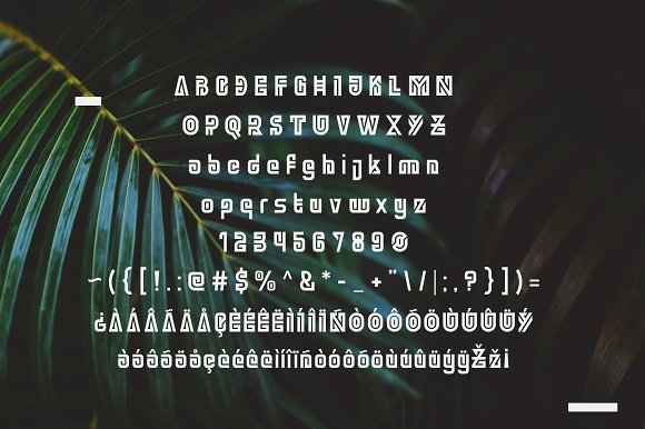 Ngamboel Display Font