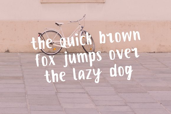 White Lantern Font