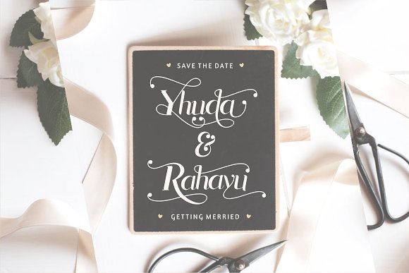Rhonde - Modern Classic Font