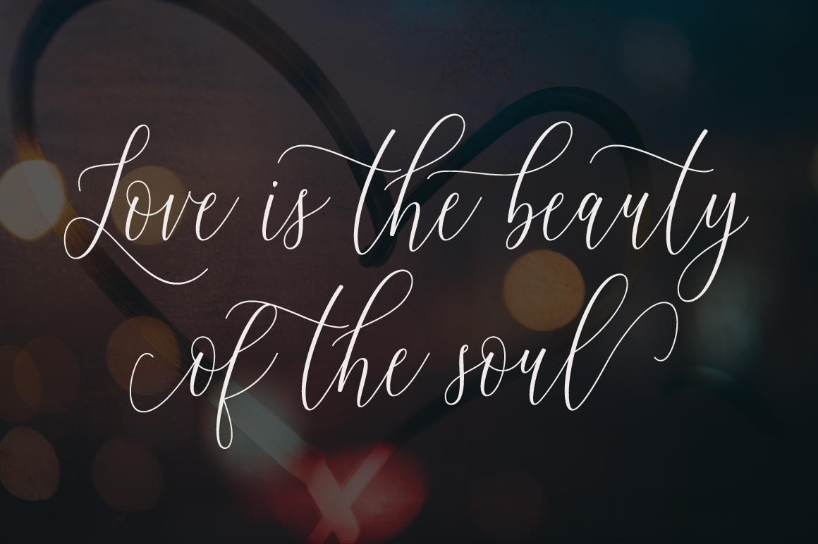 Lovelay Script Font