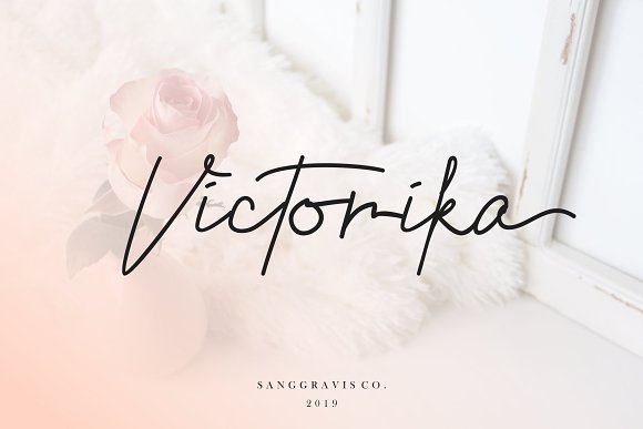 Victorika Font