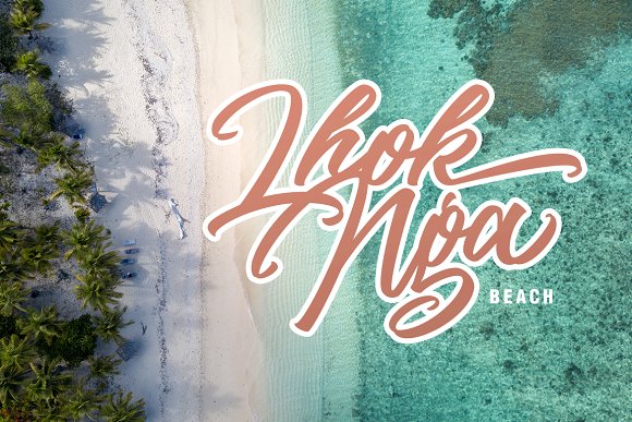 The Woofey Script Typeface