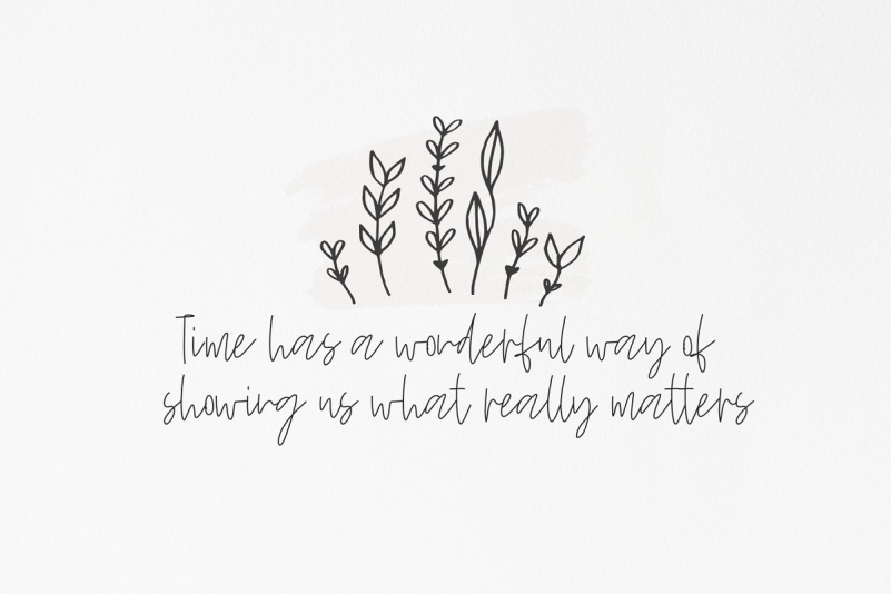 Wildflowers - A Handwritten Font
