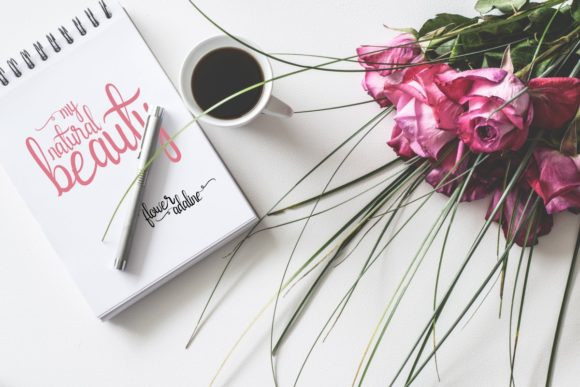 Flower Adaline Font