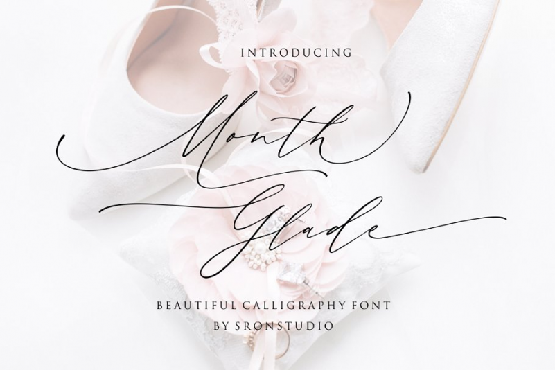 Month Glade - Calligraphy Font