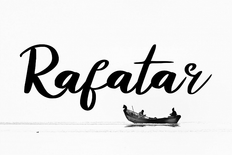 Zaskia | Beauty Script Font