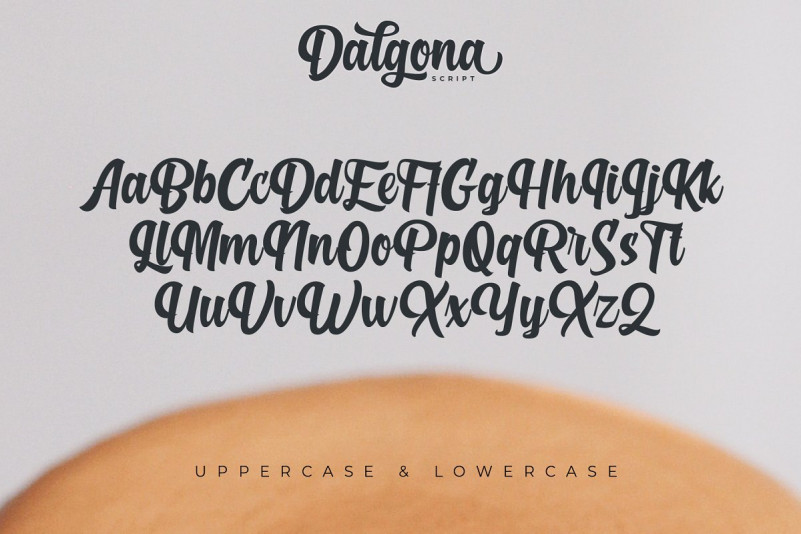 Dalgona Script Font Dalgona Script Font