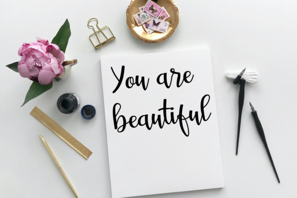 Aintya Beauty Font