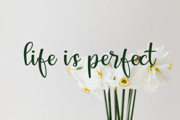 Aintya Beauty Font