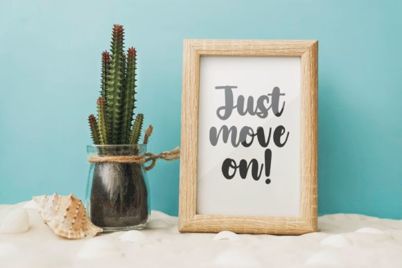 Glamori Font