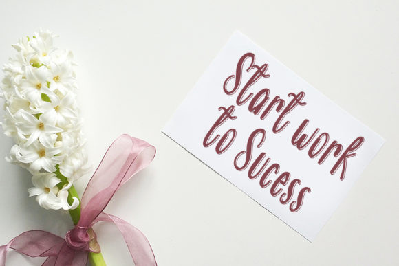 Winter Sunday Font