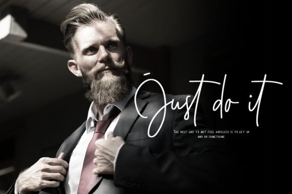 Tiffany Script Font