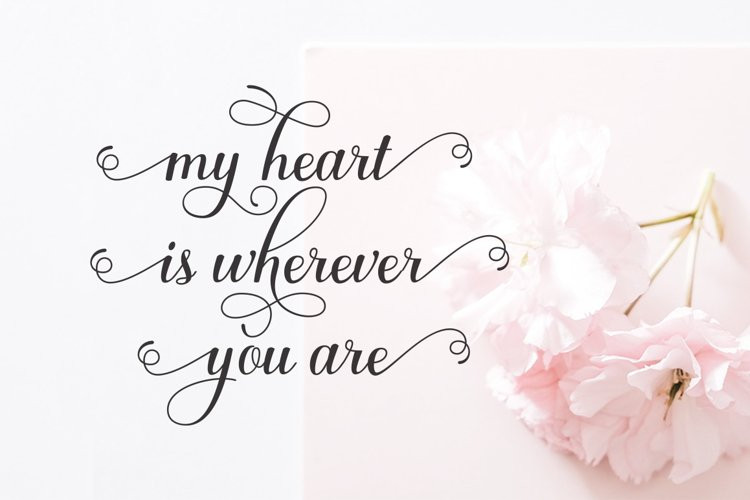 Enkeyla Font