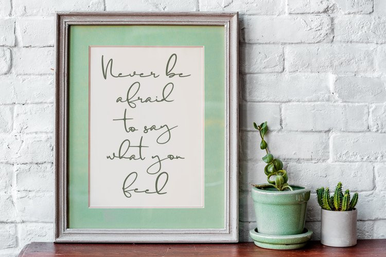 Kinderly Font
