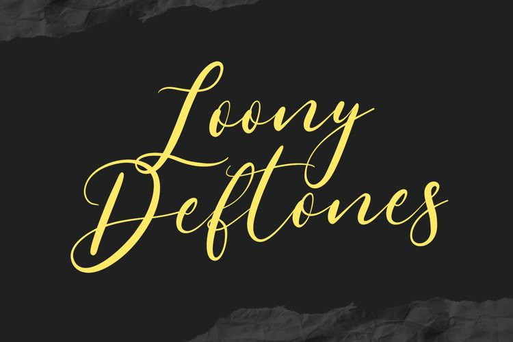 Hollyfur Font