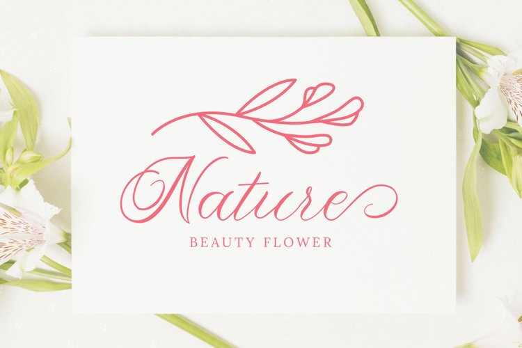 Yolitica Font Yolitica Font