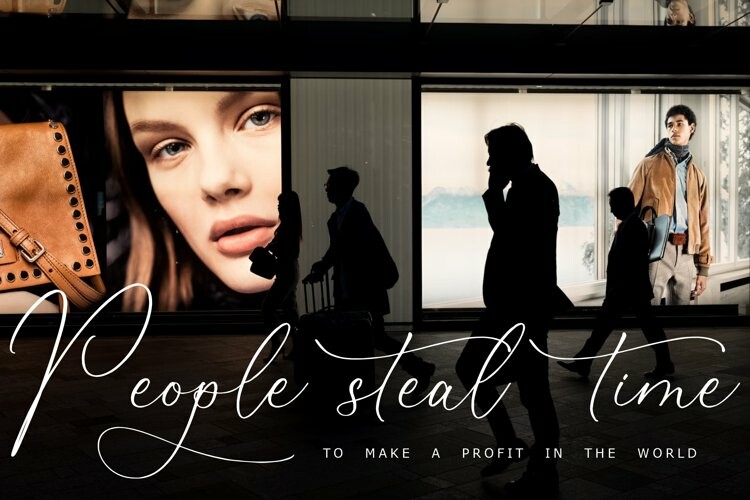 Beatrice Clorophil Font